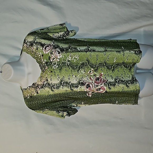 Shuangjie Ice Silk Top - Picture 7 of 10